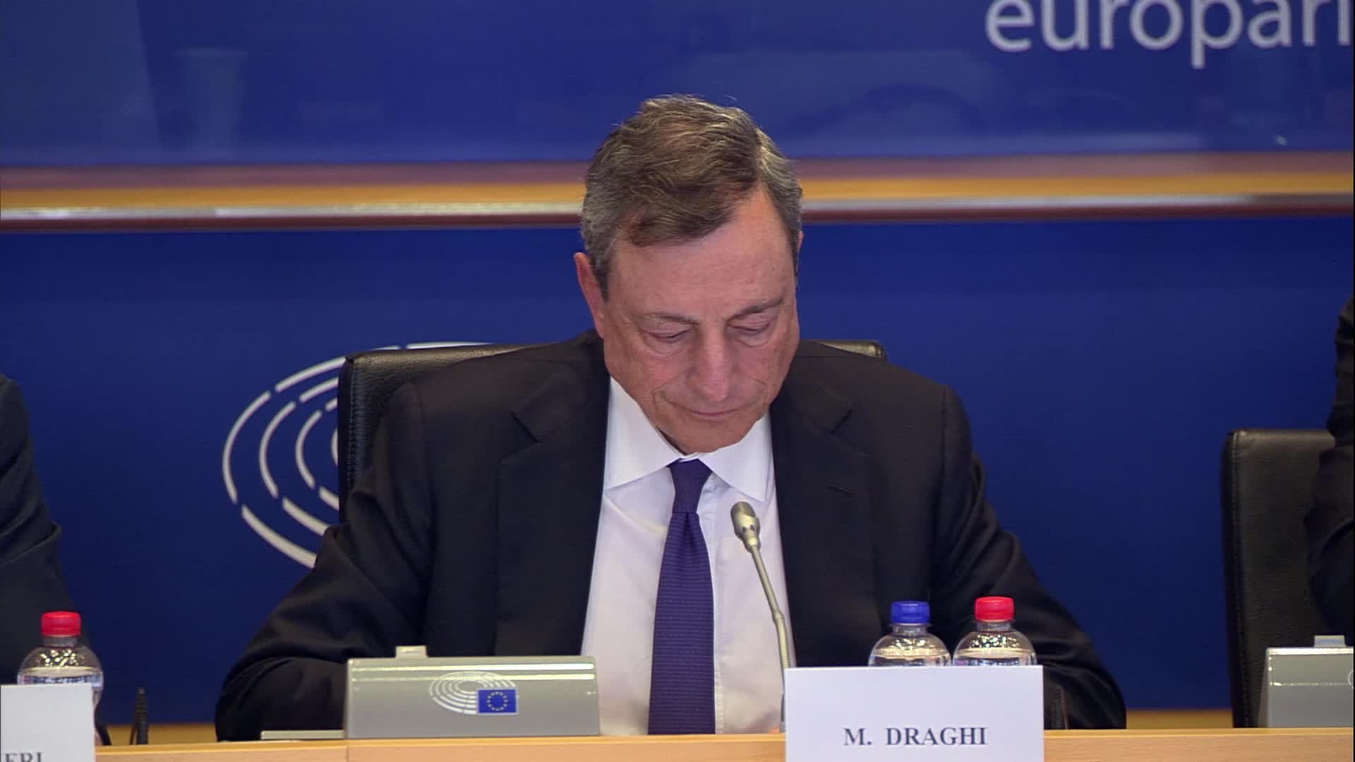 EP Committee on Economic and Monetary Affairs - Monetary Dialogue with Mario DRAGHI, President of ECB: Q&A - part 1 (15:26 - 15:49)