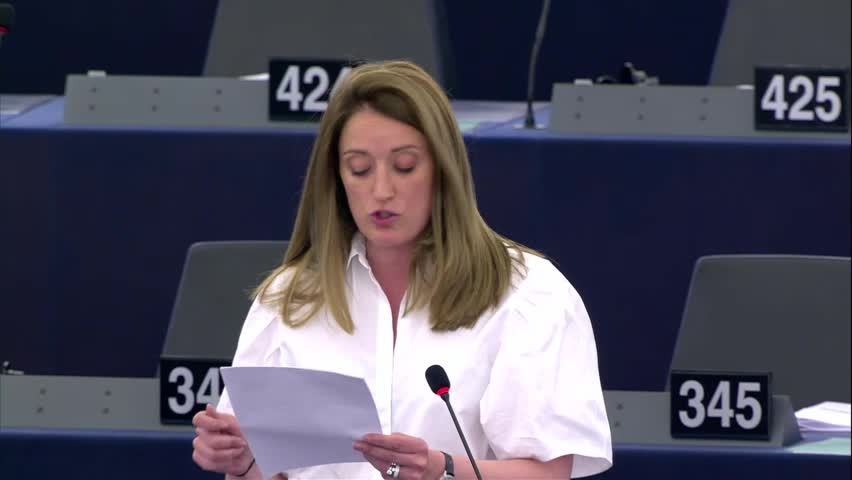 (10) EP Plenary session - Debate on Cambridge Analytica and Facebook - Second round of political group speakers (15:34 - 16:48)