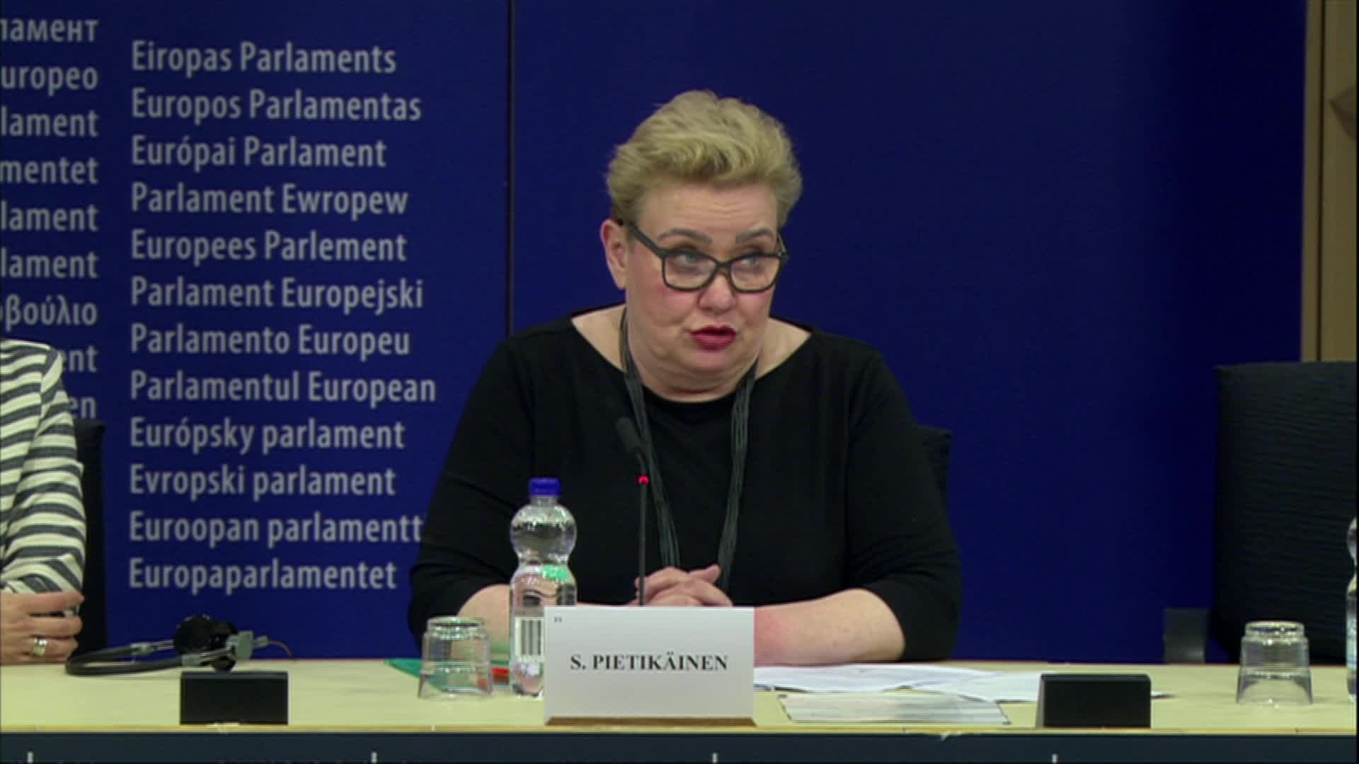 Press conference by Sirpa PIETIKÄINEN (EPP, FI), co-rapporteur, Miriam DALLI (S&D, MT), Eleonora EVI (EFDD, IT) and Stefan ECK (GUE/NGL,DE) on the global ban on animal testing