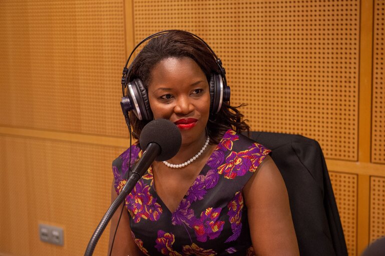 Foto 4: Podcast - Conversation with Assita KANKO