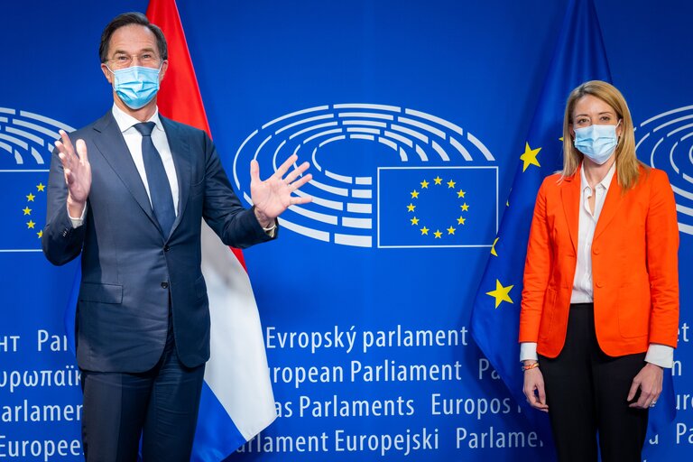 Foto 15: Roberta METSOLA, EP President meets with Mark RUTTE, Prime Minister of the Netherlands