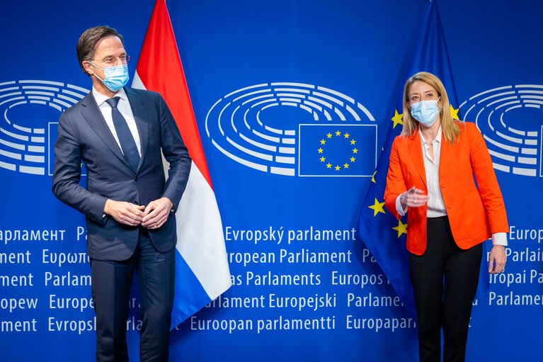 Foto 17: Roberta METSOLA, EP President meets with Mark RUTTE, Prime Minister of the Netherlands