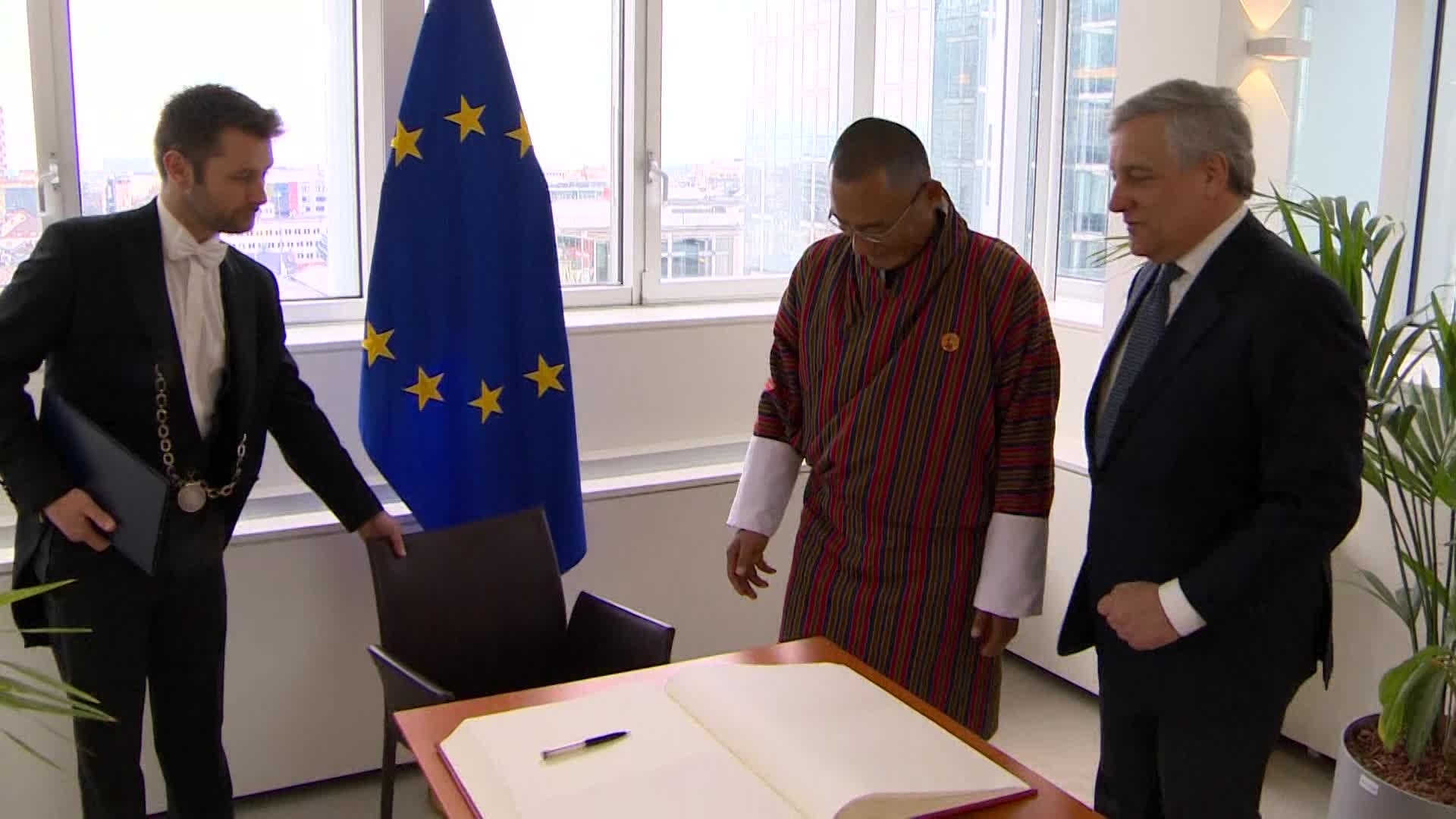 Antonio TAJANI, EP President, meets with Tshering TOBGAY, Prime Minister of Bhutan: arrival and roundtable
