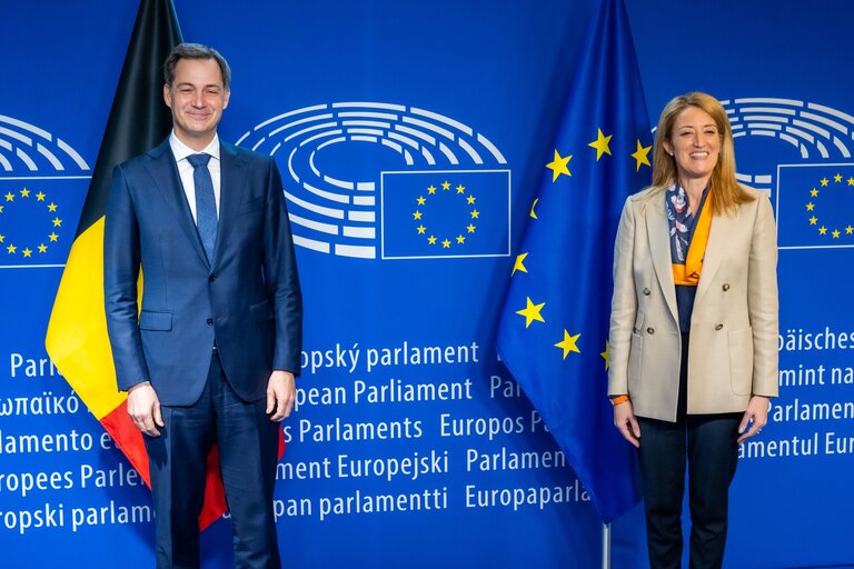 Zdjęcie 17: Roberta METSOLA, EP President meets with Alexander DE CROO, Belgian Prime Minister