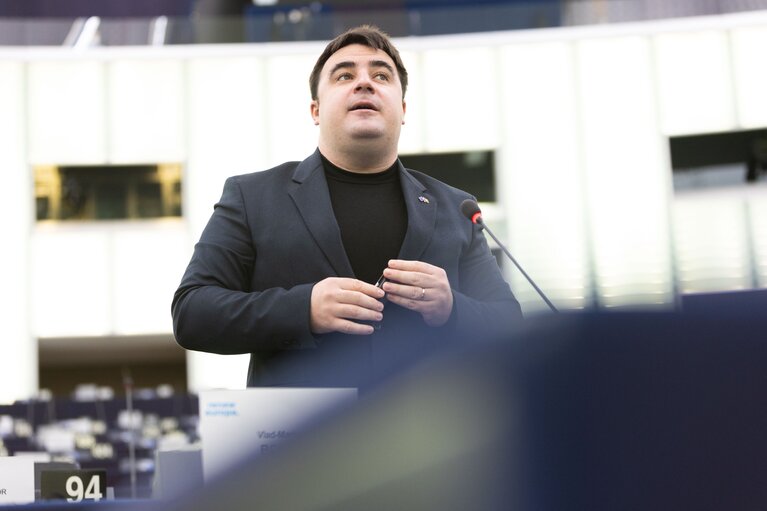 Fotografija 15: EP Plenary Session - One minute speeches