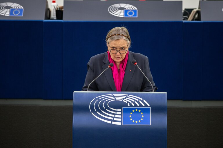 Fotografija 10: EP Plenary session - The Rule of Law and the consequences of the ECJ ruling