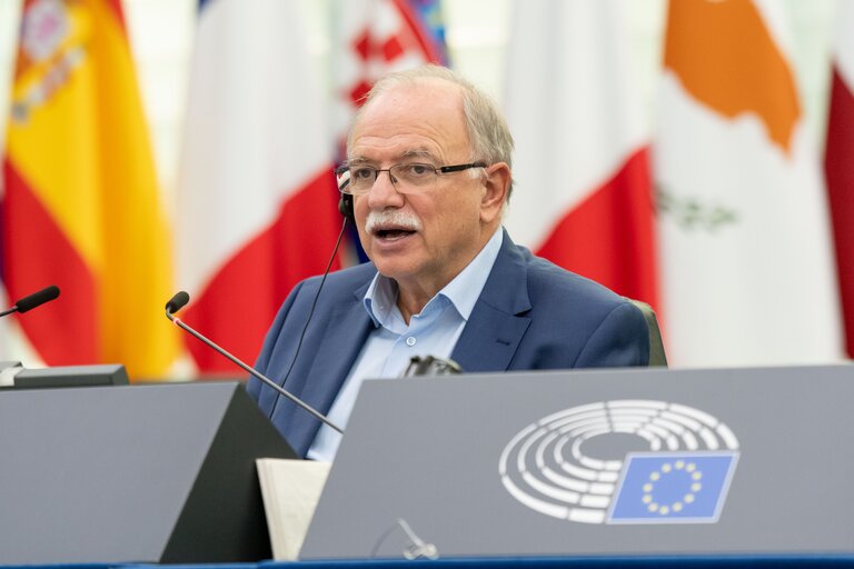 Fotografia 10: EP Plenary Session - Deliberations of the Committee on Petitions in 2020