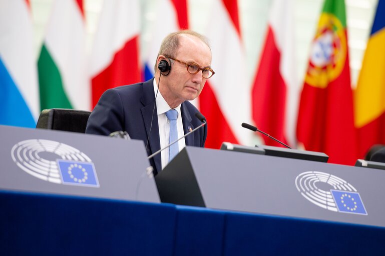 Photo 19 : EP Plenary Session - Stockating of the European Year of rail