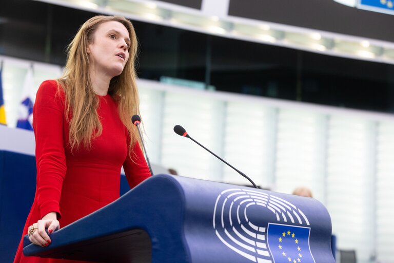 Φωτογραφία 18: EP Plenary Session - Oral question - MeToo and harassment – the consequences for the EU institutions