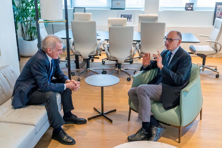 Fotografia 3: David SASSOLI, EP President meets with Enrico LETTA, leader of Italian Democratic Party (PD)