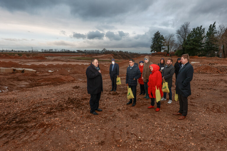 Photo 4: REGI mission to the Flood-affected areas in Germany - Crater in Erfstadt