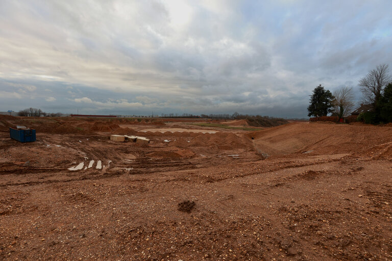 Foto 1: REGI mission to the Flood-affected areas in Germany - Crater in Erfstaadt