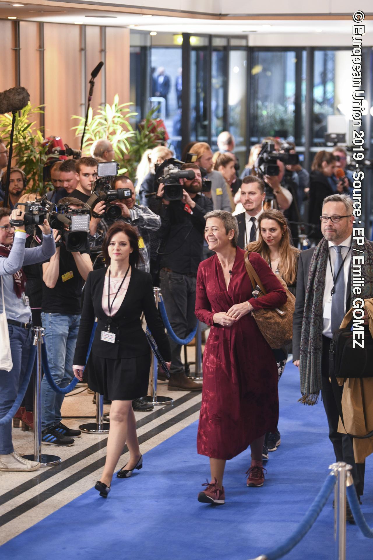 Fotografie 10: Arrivals of Candidates for the Presidency of the European Commission/Eurovision Debate - EU Elections 2019