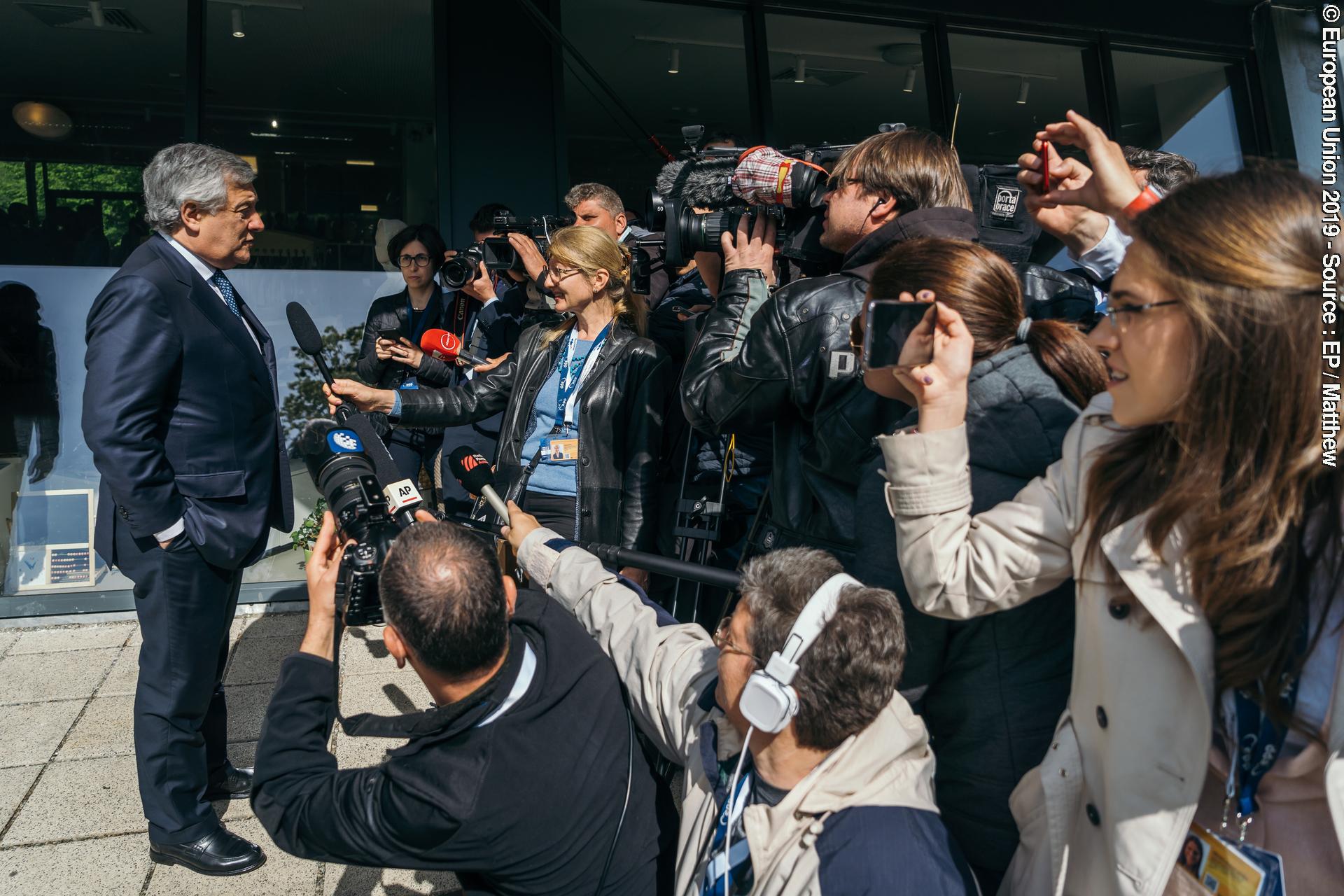 Fotografija 5: Informal meeting of heads of state or government, Sibiu, 09/05/2019 - The President of the European Parliament, Antonio Tajani, takes part in the EPP Statutory Summit, Thursday, May 9th, 2019, in Sibiu, Romania.