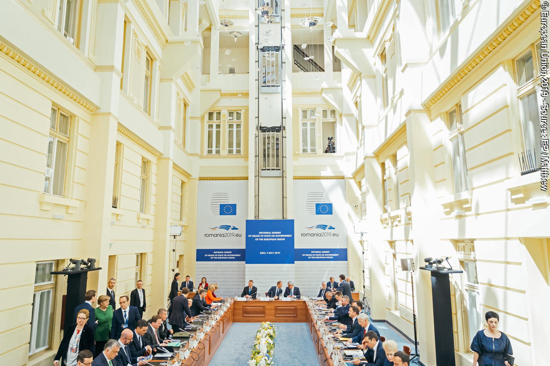 Nuotrauka 5: Informal meeting of heads of state or government, Sibiu, 09/05/2019