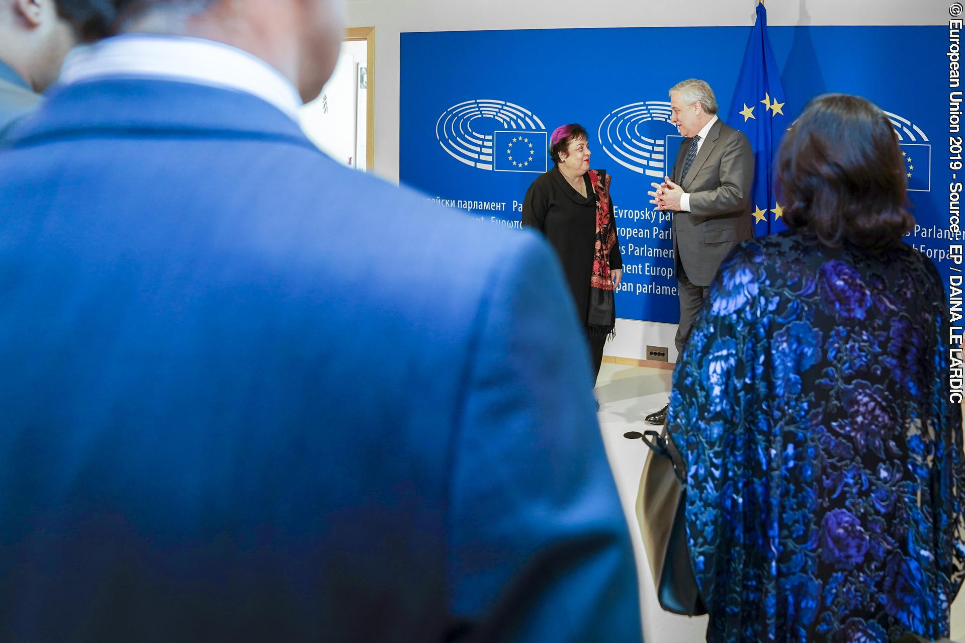 Fotogrāfija 5: Antonio TAJANI, EP President meets with vice-president of Pakistan.