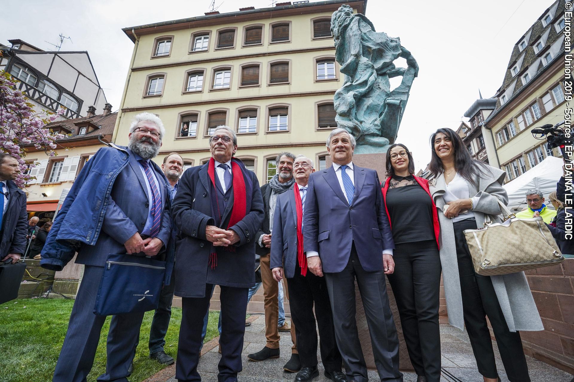 Valokuva 4: Inauguration of the statue Liebenzeller