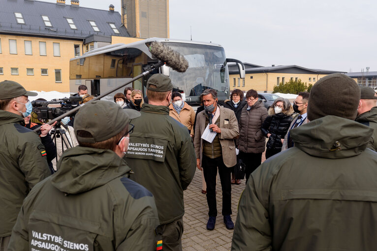 Zdjęcie 26: EP LIBE delegation to Latvia and Lithuania - Visit to the Medininkai Foreigners Registration Centre