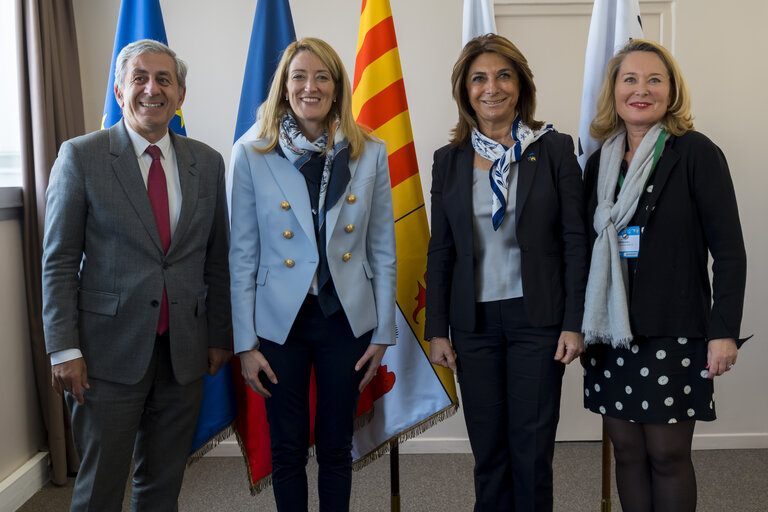 Fotografija 1: Visit by Roberta METSOLA, EP President to Marseille - Meeting with Martine VASSAL, President of Aix-Marseille-Provence Metropolis