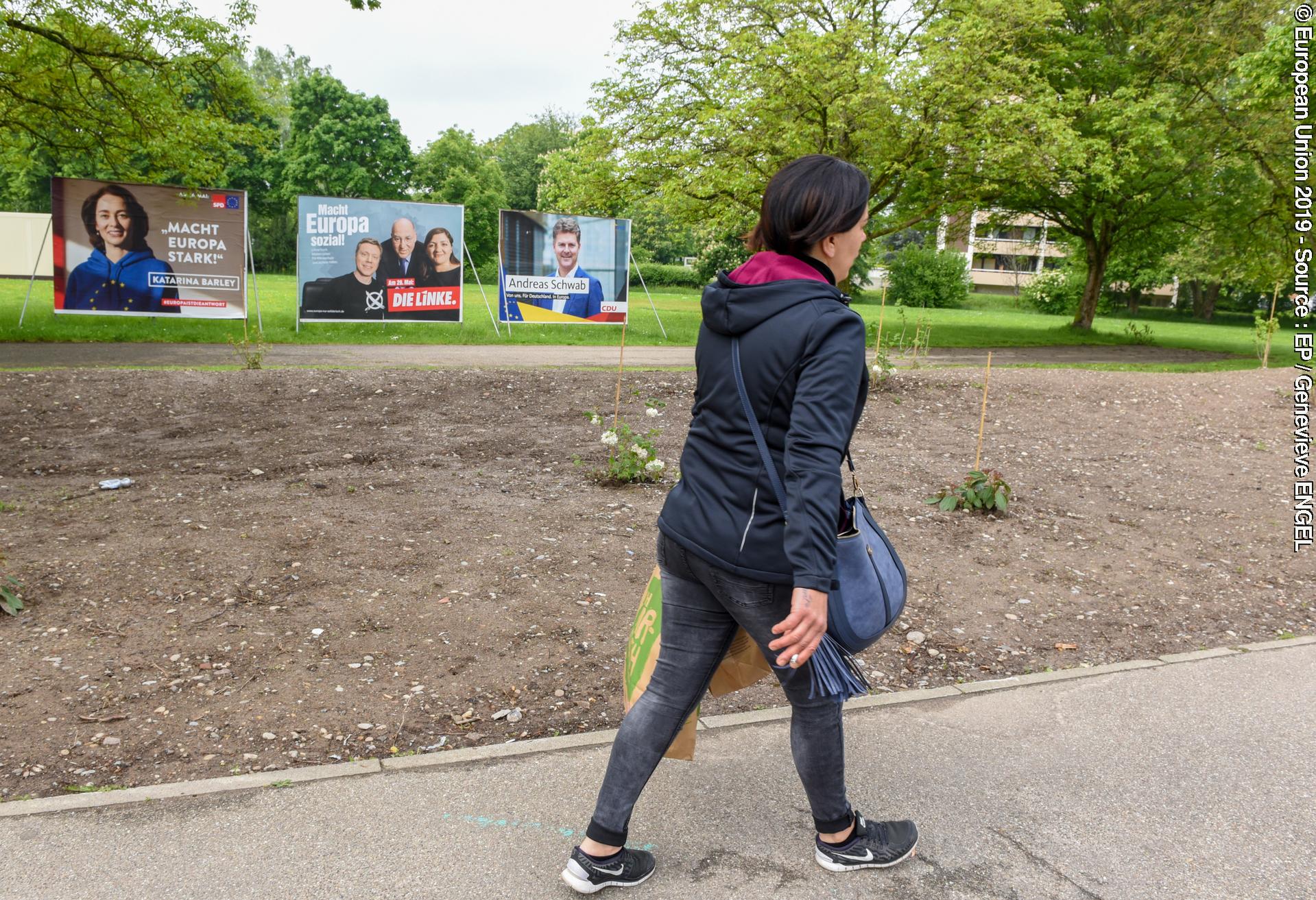 Suriet 7: European elections 2019 - Election campaign posters in KHEL, Germany