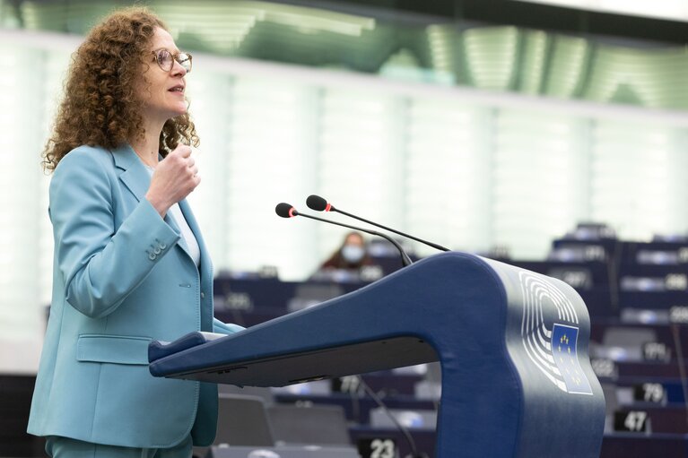 Photo 34 : EP Plenary session - Citizenship and residence by investment schemes