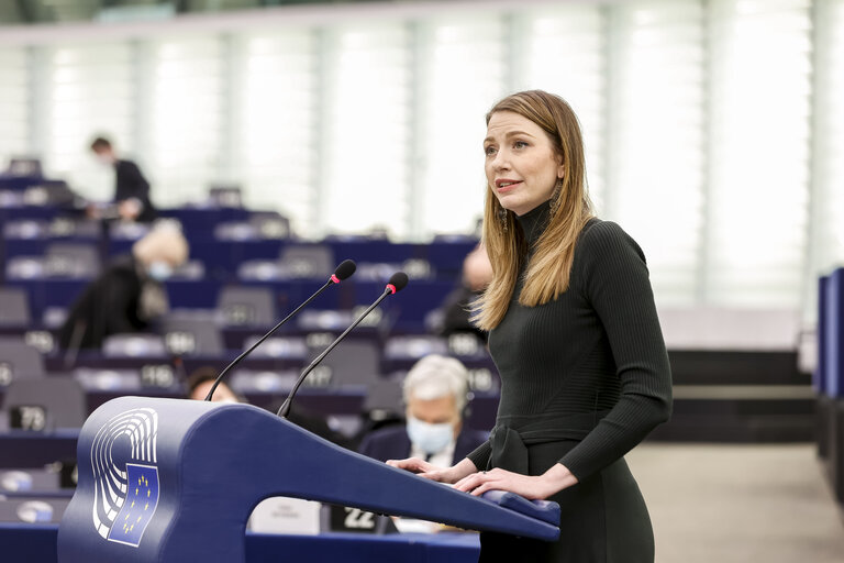 Fotografie 30: EP Plenary session - Shrinking space for civil society in Europe