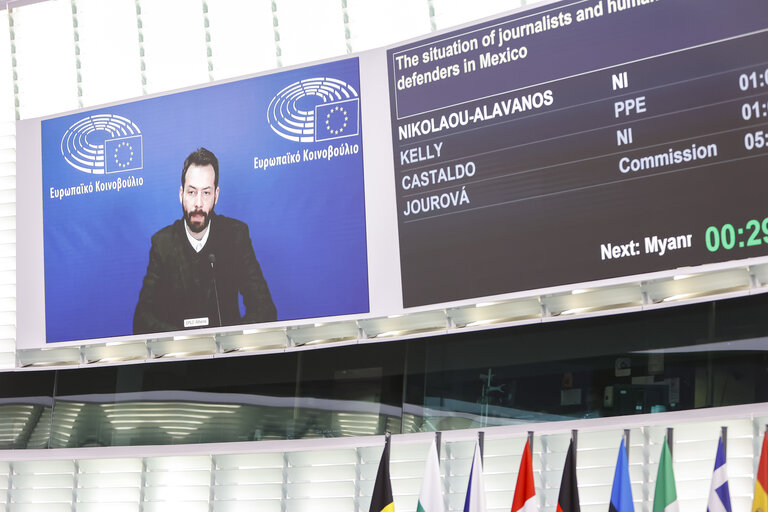 Photo 34: EP Plenary session - Debates on cases of breaches of human rights, democracy and the rule of law