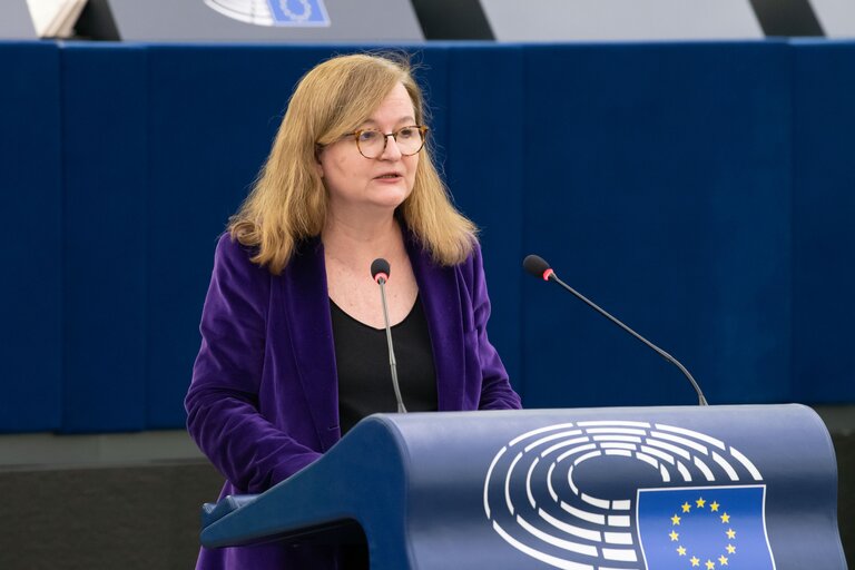 Fotografie 28: EP Plenary session - Debates on cases of breaches of human rights, democracy and the rule of law - Destruction of cultural heritage in Nagorno-Karabakh