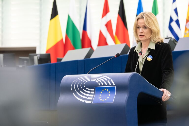 Fotografie 26: EP Plenary session - Debates on cases of breaches of human rights, democracy and the rule of law - Destruction of cultural heritage in Nagorno-Karabakh