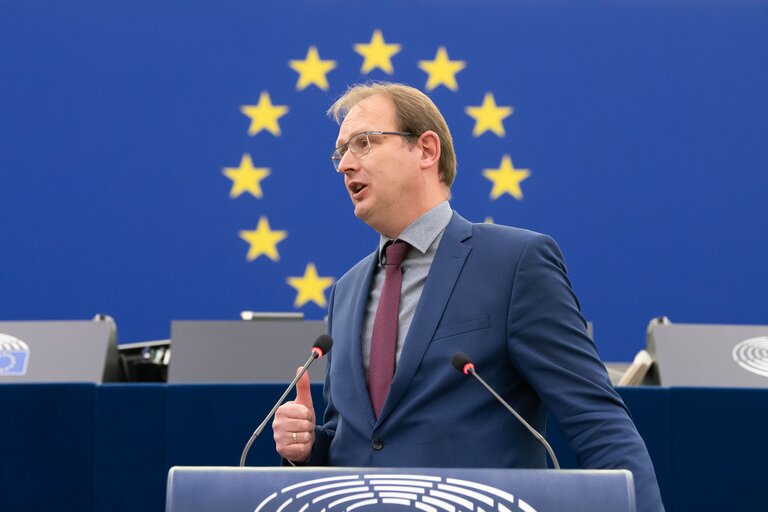 Fotografie 11: EP Plenary session - Debates on cases of breaches of human rights, democracy and the rule of law - Destruction of cultural heritage in Nagorno-Karabakh