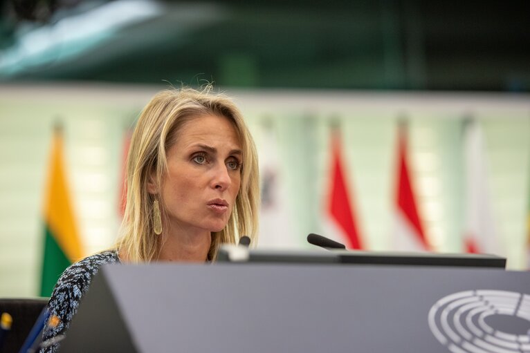 Fotografie 23: EP Plenary Session.- A European Action Plan Against Rare Diseases