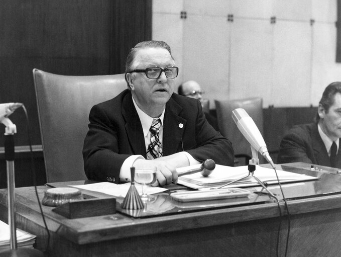 Walter BEHRENDT chairs a session in Strasbourg, France, March 14, 1974.