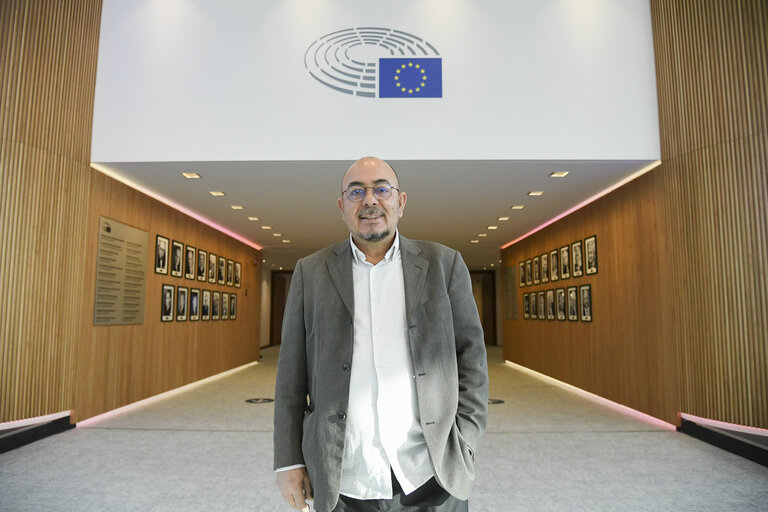 Niyazi KIZILYUREK in the EP in Brussels