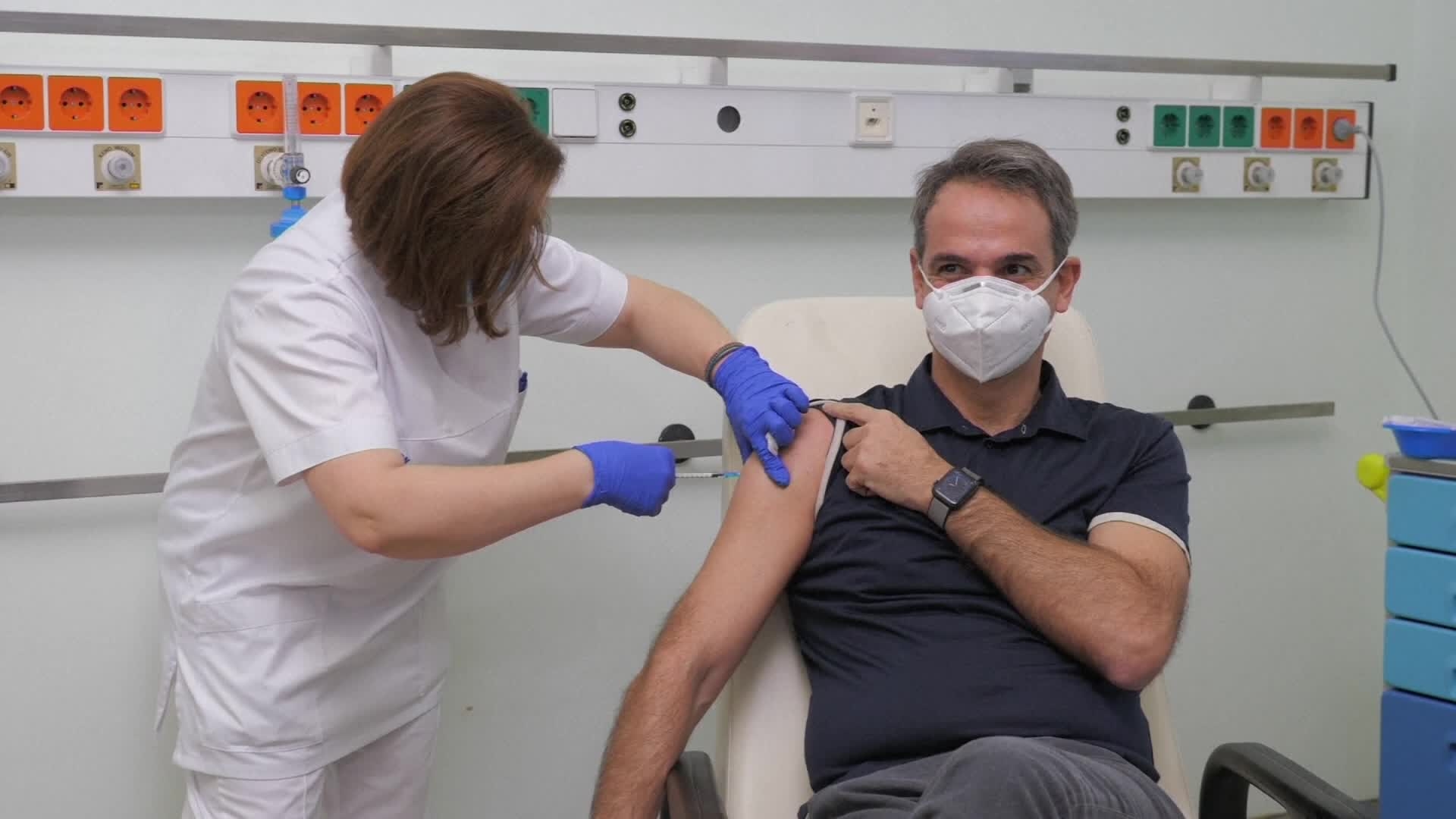 Infoclip: Coronavirus - First vaccinations, Greece