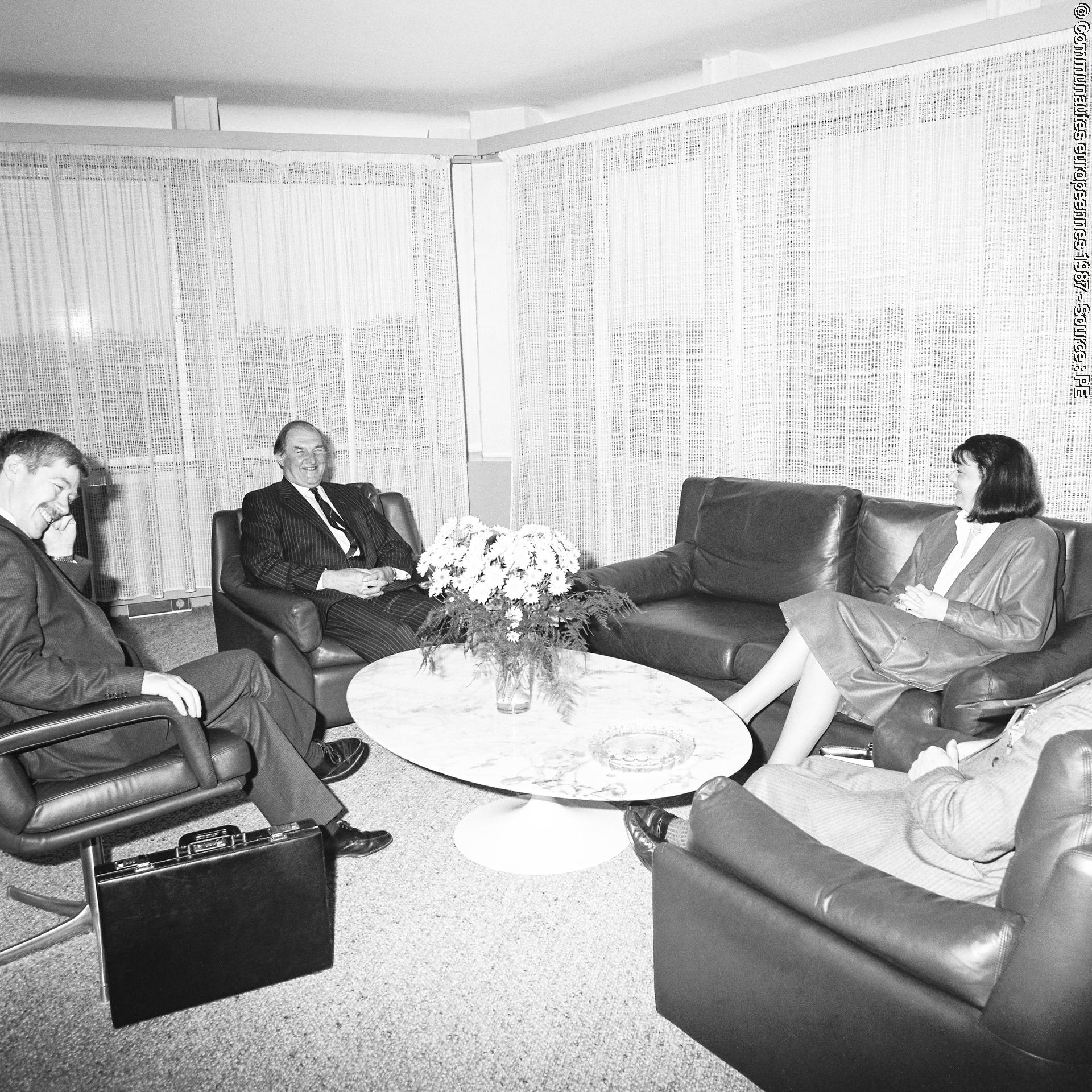 Lord PLUMB - EP president meets with Maire GEOGHEGAN-QUINN, Irish Minister of State at the European Parliament in Strasbourg in May 1987