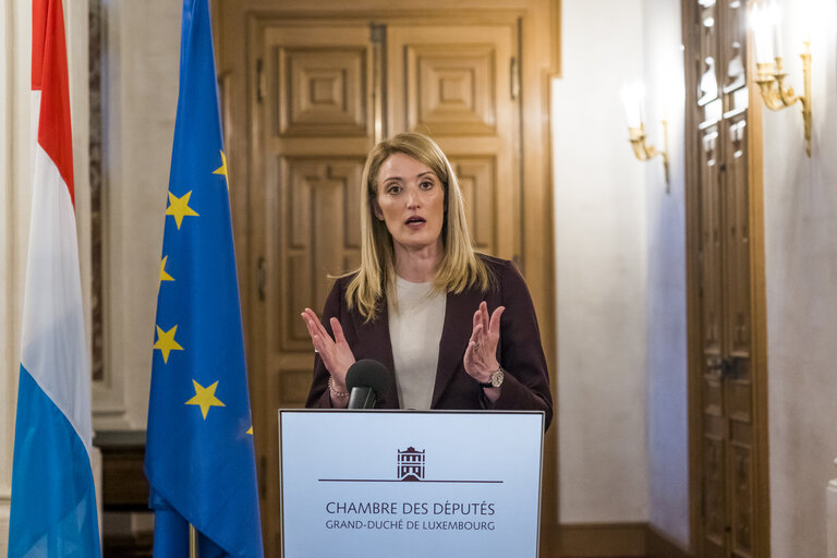 Foto 15: State Visit of Roberta METSOLA, EP President, to Luxembourg - Press Conference after the address to the Chambre des Députés