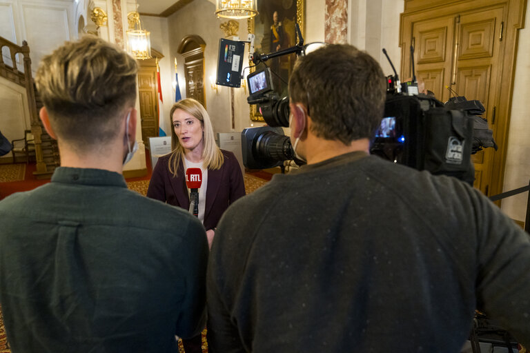 Foto 13: State Visit of Roberta METSOLA, EP President, to Luxembourg - Press Conference after the address to the Chambre des Députés