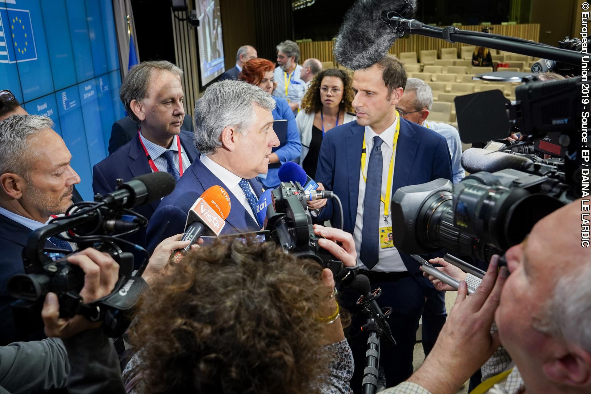 Fotografie 2: European Council meeting - Press conference by EP President