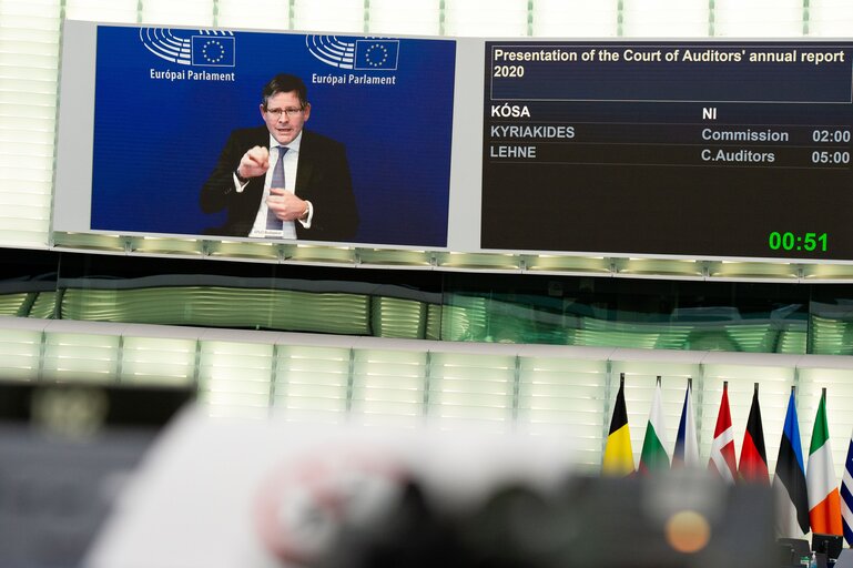 Photo 3: EP Plenary Session - Presentation of the Court of Auditors' annual report 2020