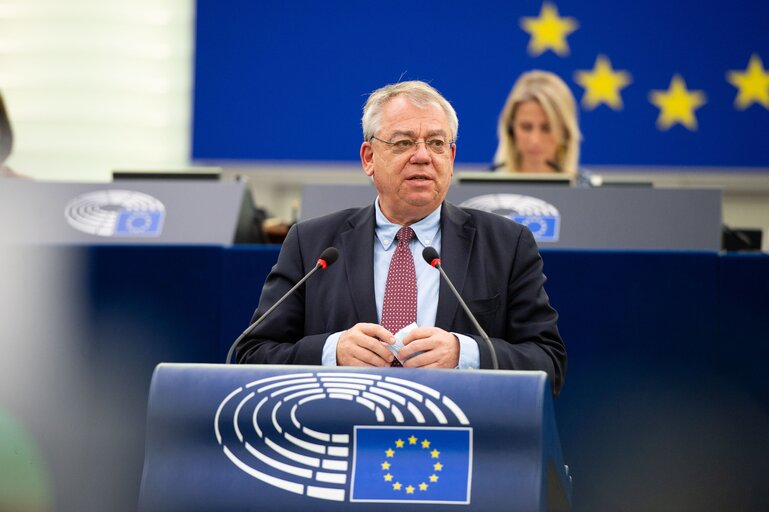 Fotografija 1: EP Plenary Session - Presentation of the Court of Auditors' annual report 2020