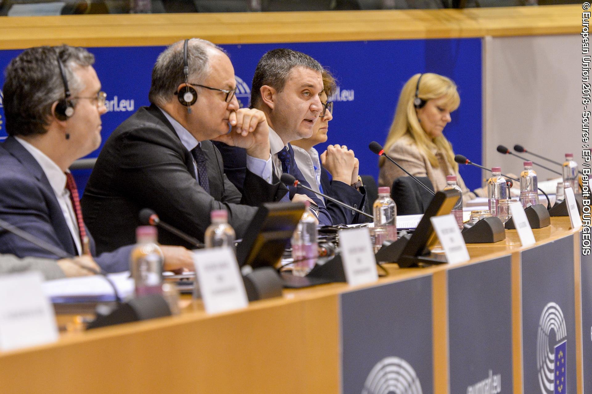 Foto 12: ECON committee meeting. Exchange of views with Vladislav GORANOV, Finance Minister for Republic of Bulgaria.