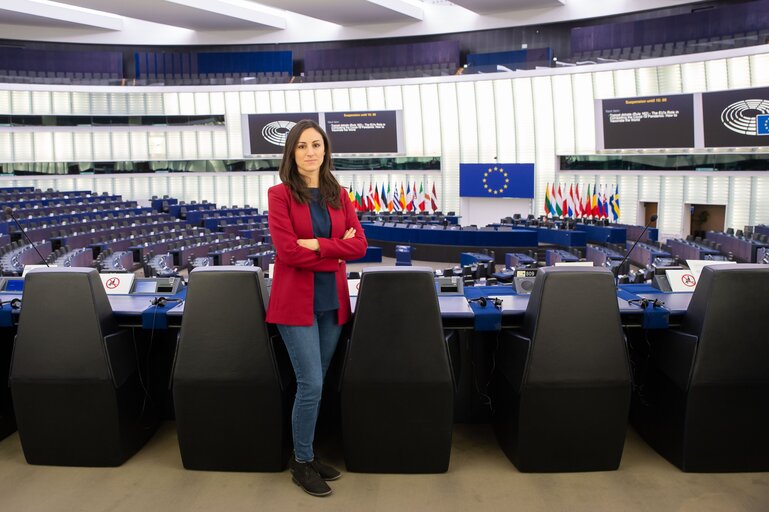 Fotografia 10: Eleonora EVI in the EP in Strasbourg