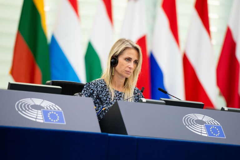 Fotografija 13: EP Plenary Session - Presentation of the Court of Auditors' annual report 2020