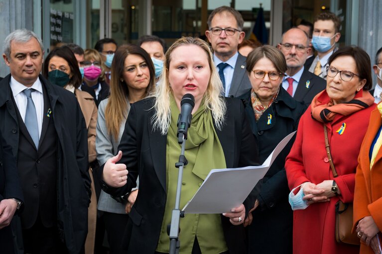 Photo 9 : Inauguration of the Ukrainian civil society hub by Roberta METSOLA, EP President