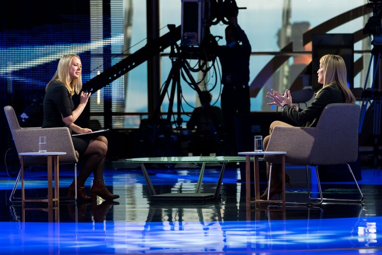 Photo 10: Interview of Roberta METSOLA, EP President, by LRT a Lithuanian TV