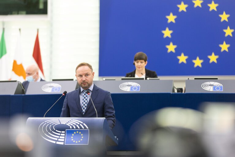 Photo 21 : EP Plenary Session - EU sports policy: assessment and possible ways forward