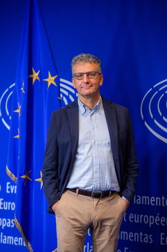 Foto 1: Massimiliano SMERIGLIO in the EP in Brussels