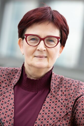 Birgit SIPPEL and her team in the EP in Brussels