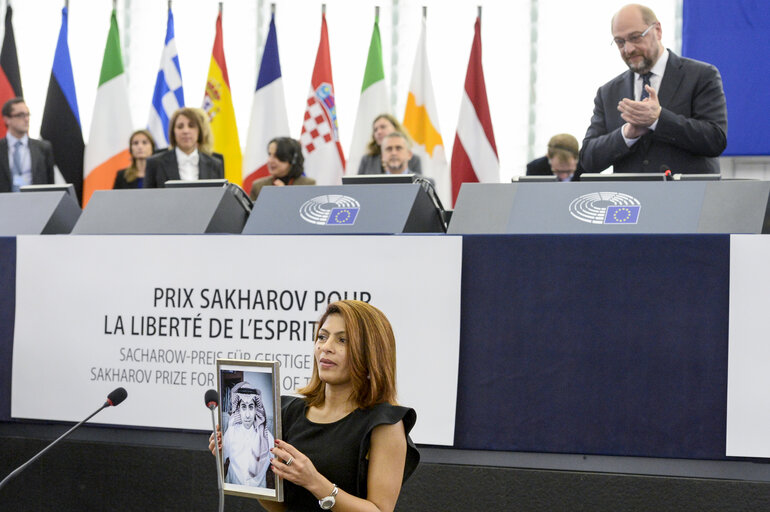 Photo 7: Sakharov Prize 2015 for Freedom of Thought - Award ceremony  Ensaf HAIDAR - wife of Raif BADAWI