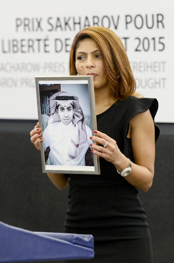 Photo 8: Sakharov Prize 2015 for Freedom of Thought - Award ceremony  Ensaf HAIDAR - wife of Raif BADAWI